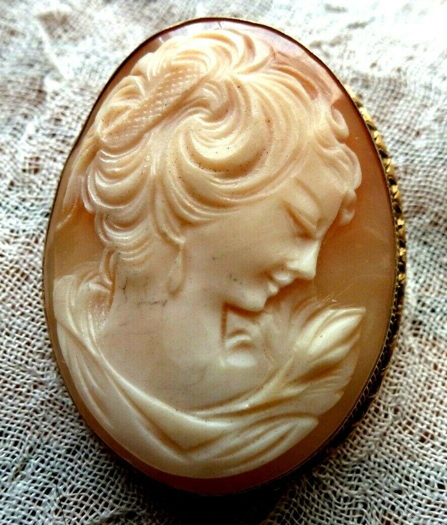 Beautiful Carved Shell Cameo Set In 800 Silver Covered In Gold 1 1/2"