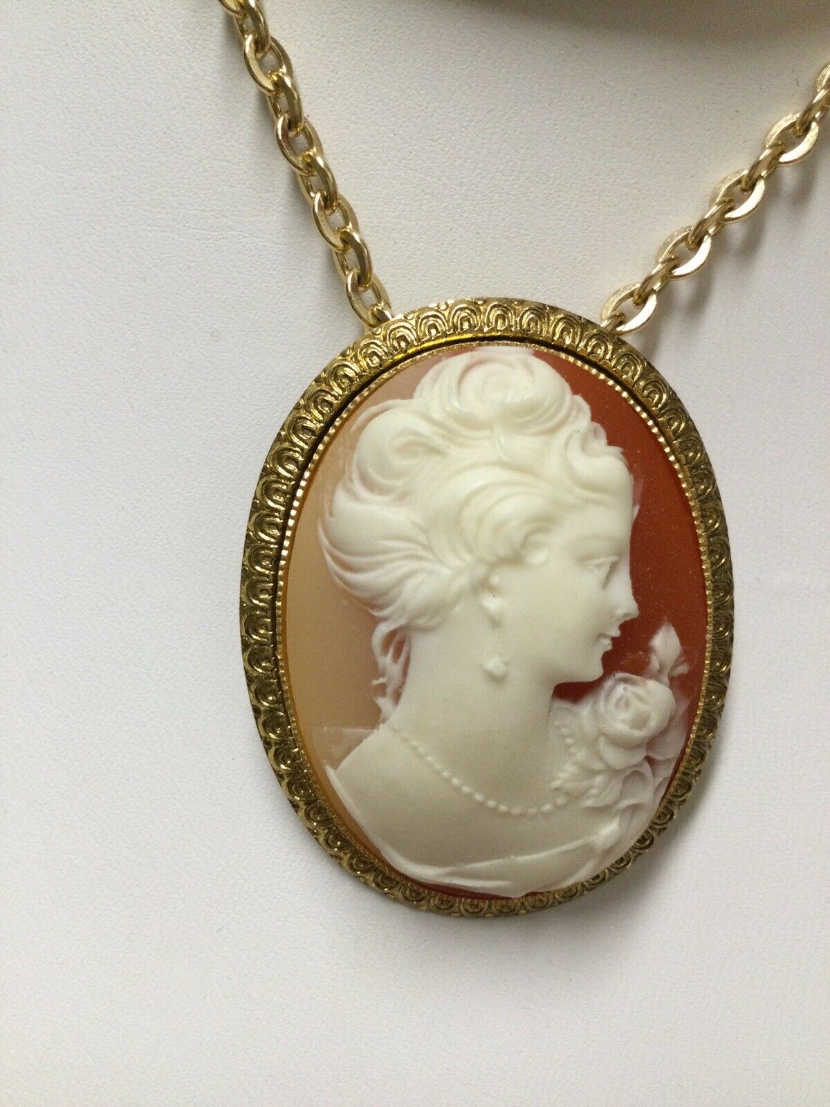 Vintage Estate Victorian Style Celluloid Cameo Necklace Estate Jewelry Japan