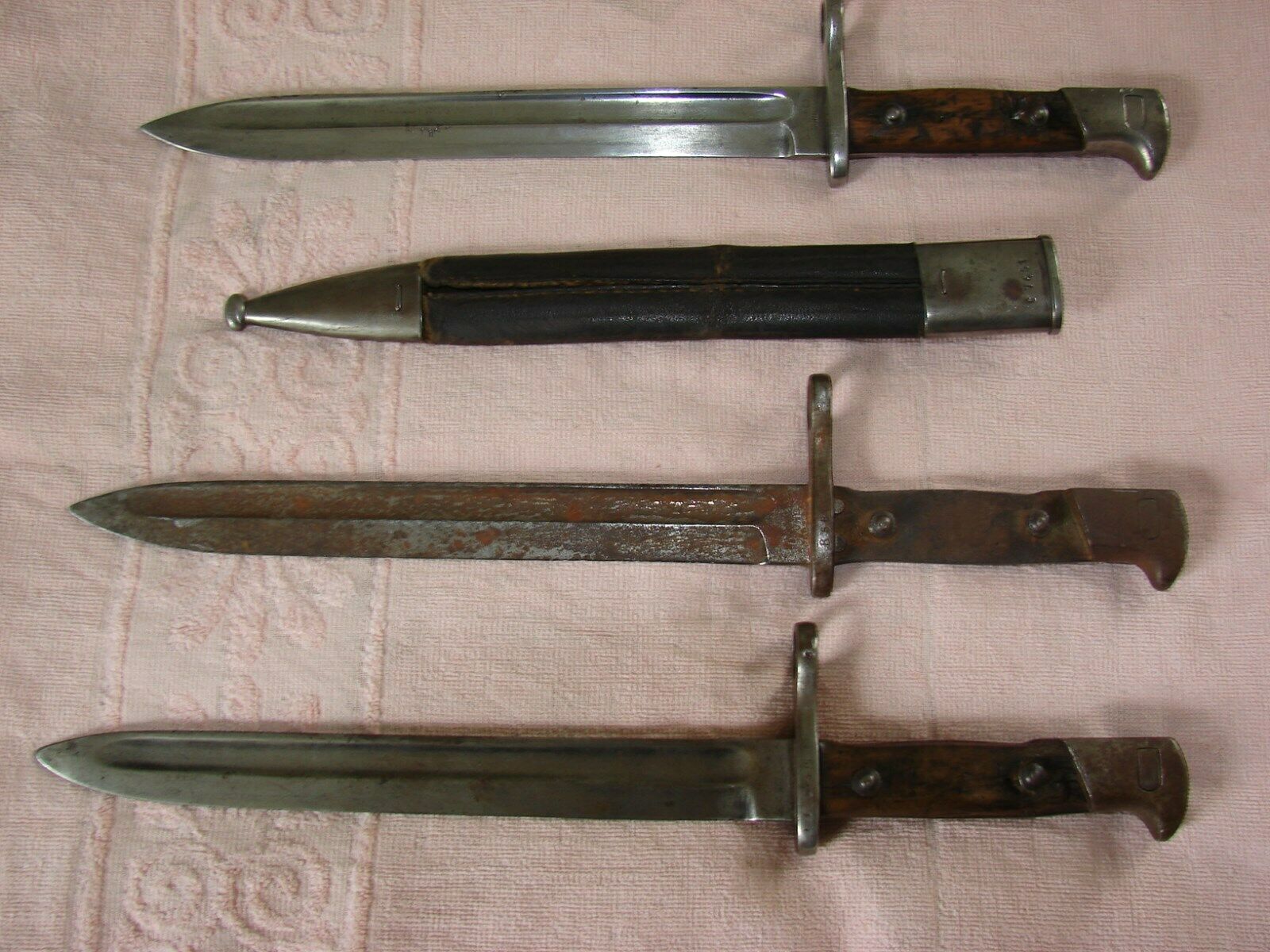 Lot Of 3 Bayonets +scab. From Span.amer.war Make An Offer!!!