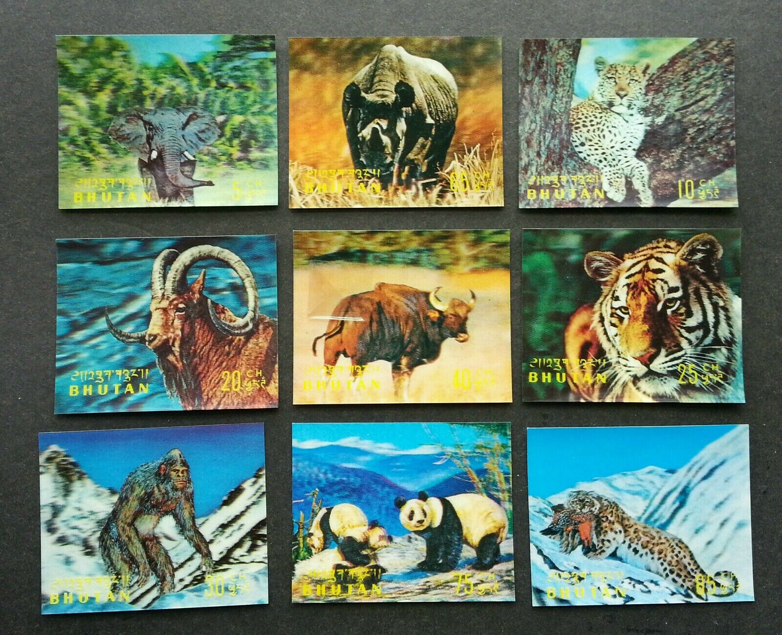 Bhutan Wild Animals 1970 Tiger Panda Wildlife Stamp Mnh *lenticular 3d *unusual