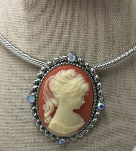 Vintage Silver Tone Portrait Cameo Pendant W Ab Crystals On Silver Tone Choker